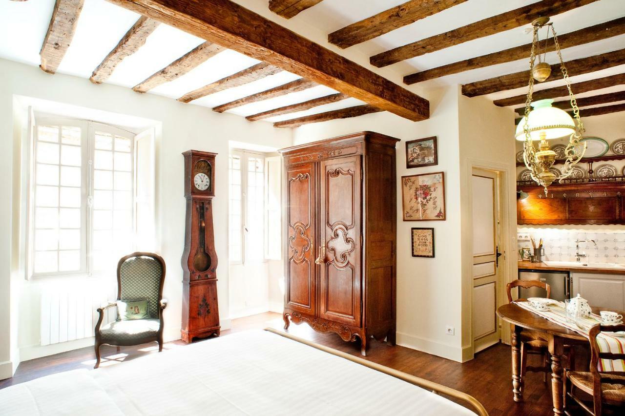 Apartment Appartements Les Suites Sarladaises